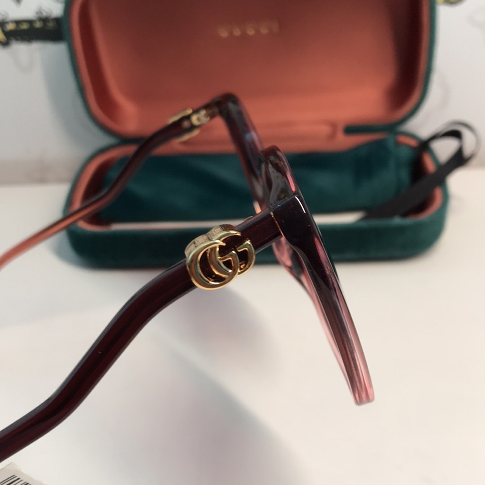 New ✨ Authentic Gucci GG1010S 004 Oversized Cat-Eye Sunglasses ✨ - Picture 10 of 13